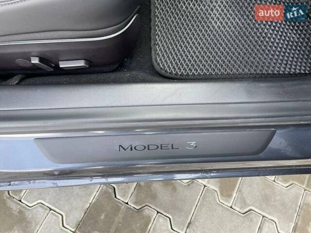 Сірий Тесла Модель 3, об'ємом двигуна 0 л та пробігом 51 тис. км за 20500 $, фото 28 на Automoto.ua