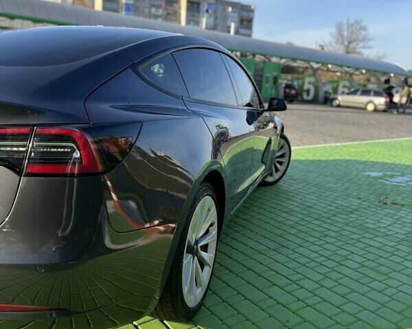 Сірий Тесла Модель 3, об'ємом двигуна 0 л та пробігом 69 тис. км за 23900 $, фото 13 на Automoto.ua