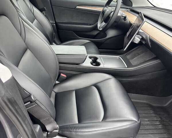 Сірий Тесла Модель 3, об'ємом двигуна 0 л та пробігом 38 тис. км за 24400 $, фото 16 на Automoto.ua