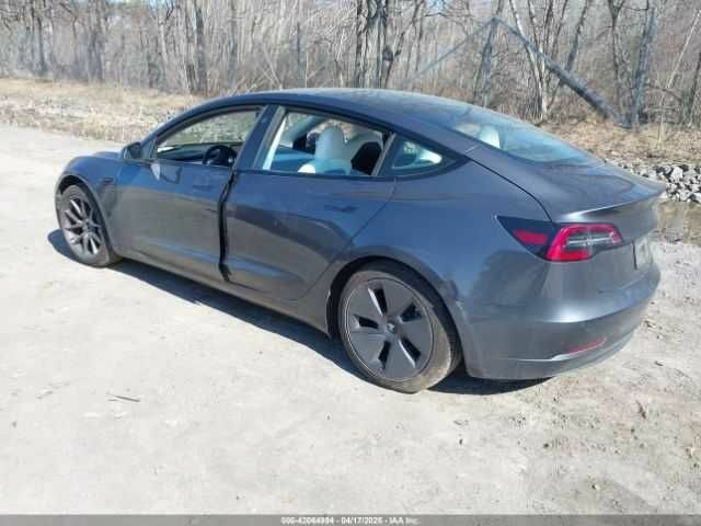 Серый Тесла Модель 3, объемом двигателя 0 л и пробегом 23 тыс. км за 8000 $, фото 2 на Automoto.ua
