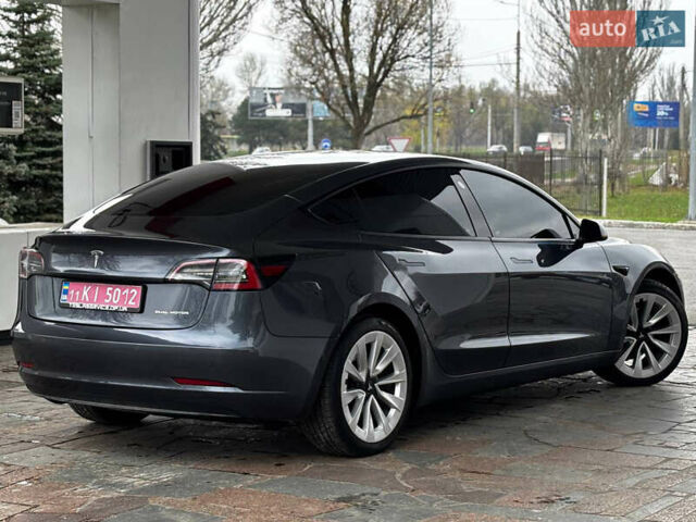 Сірий Тесла Модель 3, об'ємом двигуна 0 л та пробігом 69 тис. км за 19100 $, фото 1 на Automoto.ua