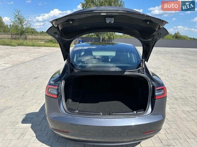 Сірий Тесла Модель 3, об'ємом двигуна 0 л та пробігом 56 тис. км за 14200 $, фото 8 на Automoto.ua