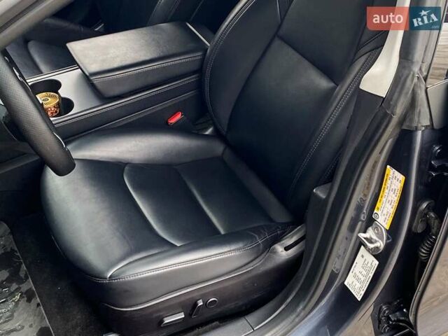 Серый Тесла Модель 3, объемом двигателя 0 л и пробегом 116 тыс. км за 20999 $, фото 12 на Automoto.ua