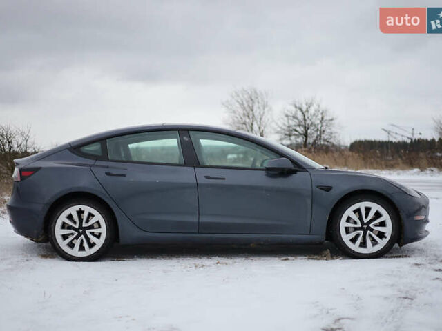 Сірий Тесла Модель 3, об'ємом двигуна 0 л та пробігом 98 тис. км за 23500 $, фото 9 на Automoto.ua