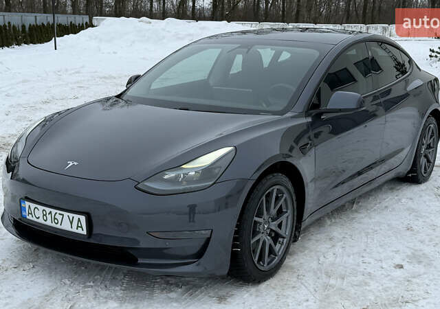 Сірий Тесла Модель 3, об'ємом двигуна 0 л та пробігом 79 тис. км за 18300 $, фото 61 на Automoto.ua