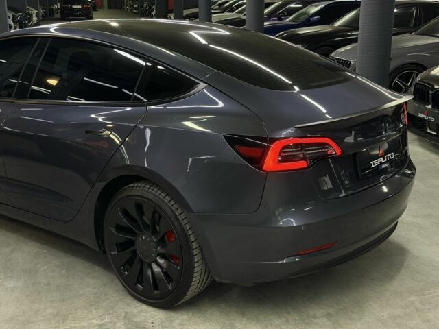 Серый Тесла Модель 3, объемом двигателя 0 л и пробегом 54 тыс. км за 24900 $, фото 13 на Automoto.ua