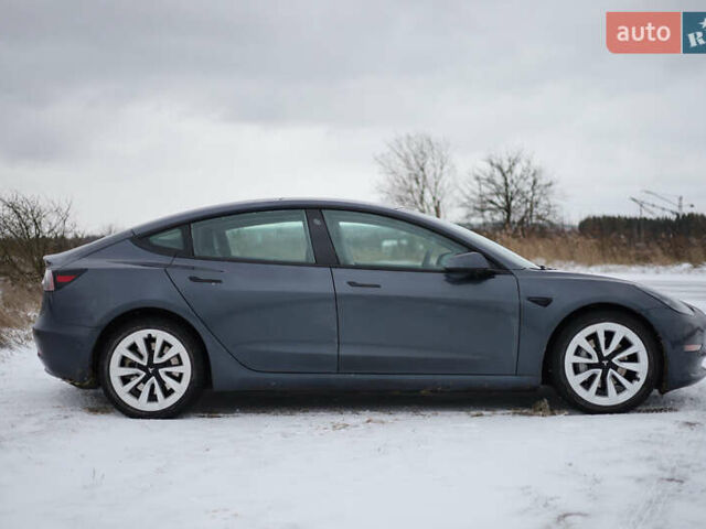 Сірий Тесла Модель 3, об'ємом двигуна 0 л та пробігом 98 тис. км за 23500 $, фото 8 на Automoto.ua