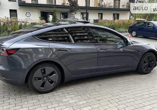 Сірий Тесла Модель 3, об'ємом двигуна 0 л та пробігом 32 тис. км за 19000 $, фото 4 на Automoto.ua