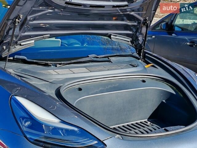Сірий Тесла Модель 3, об'ємом двигуна 0 л та пробігом 28 тис. км за 19900 $, фото 10 на Automoto.ua