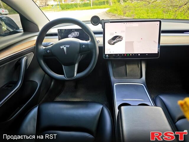 Серый Тесла Модель 3, объемом двигателя 0.34 л и пробегом 120 тыс. км за 16800 $, фото 7 на Automoto.ua