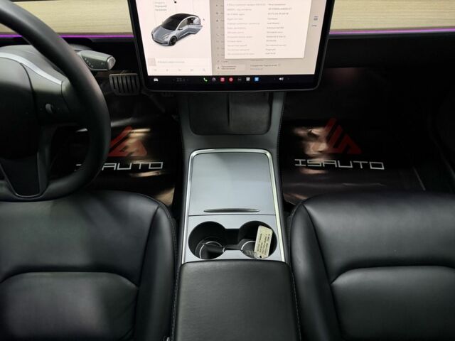 Серый Тесла Модель 3, объемом двигателя 0 л и пробегом 54 тыс. км за 24900 $, фото 22 на Automoto.ua