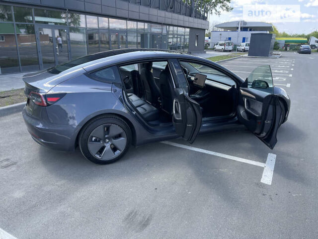 Сірий Тесла Модель 3, об'ємом двигуна 0 л та пробігом 26 тис. км за 23000 $, фото 36 на Automoto.ua