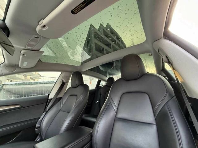 Серый Тесла Модель 3, объемом двигателя 0 л и пробегом 63 тыс. км за 12000 $, фото 8 на Automoto.ua