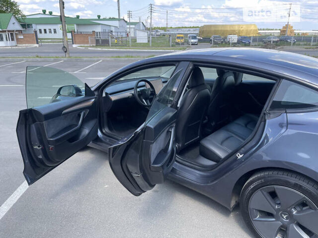 Сірий Тесла Модель 3, об'ємом двигуна 0 л та пробігом 26 тис. км за 23000 $, фото 37 на Automoto.ua