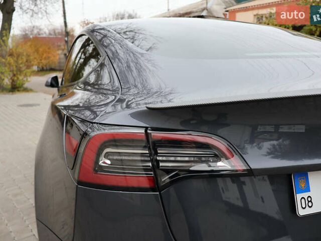 Сірий Тесла Модель 3, об'ємом двигуна 0 л та пробігом 100 тис. км за 20500 $, фото 14 на Automoto.ua