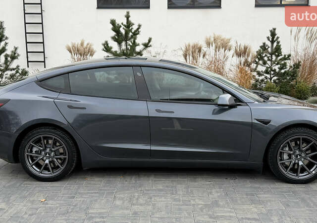 Сірий Тесла Модель 3, об'ємом двигуна 0 л та пробігом 79 тис. км за 19400 $, фото 36 на Automoto.ua