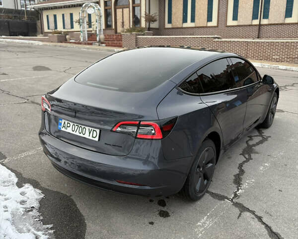 Серый Тесла Модель 3, объемом двигателя 0 л и пробегом 117 тыс. км за 23999 $, фото 11 на Automoto.ua