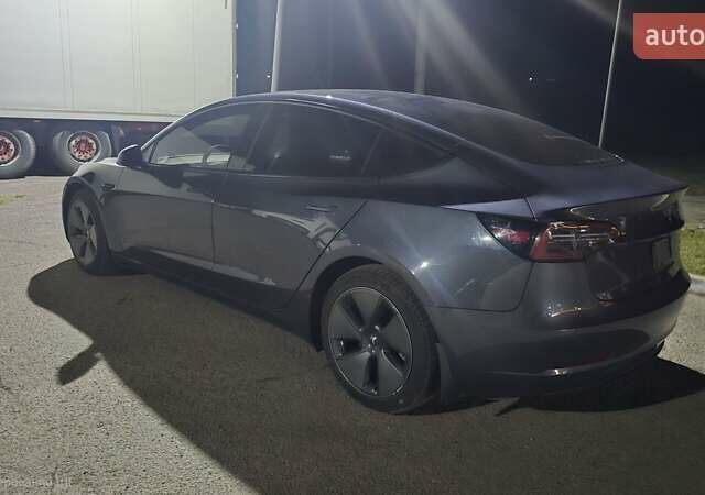 Сірий Тесла Модель 3, об'ємом двигуна 0 л та пробігом 68 тис. км за 23500 $, фото 11 на Automoto.ua