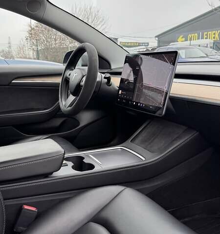 Серый Тесла Модель 3, объемом двигателя 0 л и пробегом 43 тыс. км за 25000 $, фото 9 на Automoto.ua