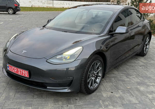 Сірий Тесла Модель 3, об'ємом двигуна 0 л та пробігом 79 тис. км за 19400 $, фото 31 на Automoto.ua