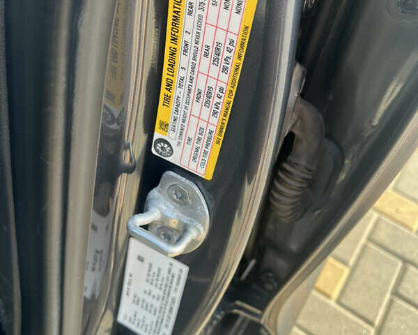 Сірий Тесла Модель 3, об'ємом двигуна 0 л та пробігом 94 тис. км за 17750 $, фото 12 на Automoto.ua