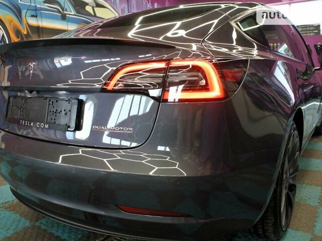 Сірий Тесла Модель 3, об'ємом двигуна 0 л та пробігом 57 тис. км за 32900 $, фото 22 на Automoto.ua