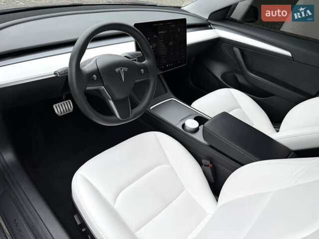 Сірий Тесла Модель 3, об'ємом двигуна 0 л та пробігом 32 тис. км за 23900 $, фото 19 на Automoto.ua