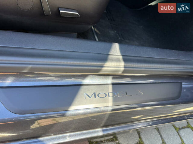 Сірий Тесла Модель 3, об'ємом двигуна 0 л та пробігом 73 тис. км за 34900 $, фото 33 на Automoto.ua
