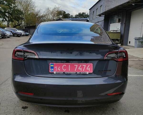 Сірий Тесла Модель 3, об'ємом двигуна 0 л та пробігом 77 тис. км за 25000 $, фото 6 на Automoto.ua