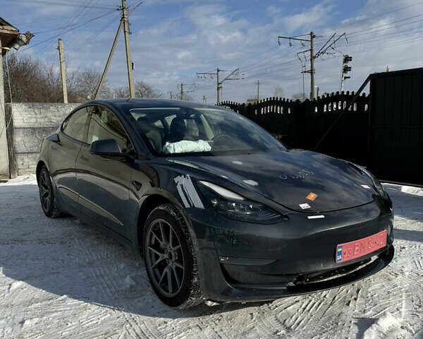 Серый Тесла Модель 3, объемом двигателя 0 л и пробегом 113 тыс. км за 13500 $, фото 41 на Automoto.ua