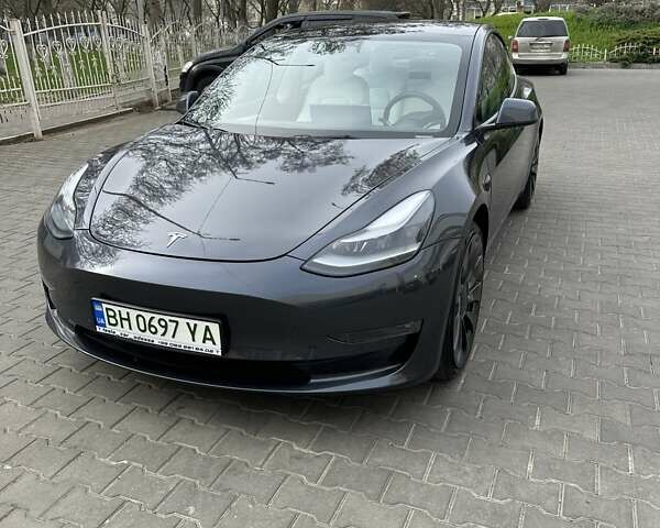 Серый Тесла Модель 3, объемом двигателя 0 л и пробегом 46 тыс. км за 33500 $, фото 1 на Automoto.ua