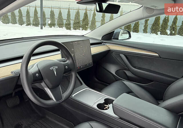 Сірий Тесла Модель 3, об'ємом двигуна 0 л та пробігом 79 тис. км за 18300 $, фото 30 на Automoto.ua
