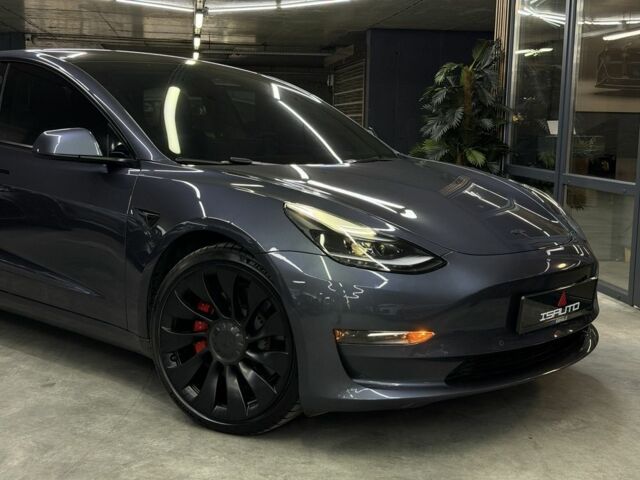 Серый Тесла Модель 3, объемом двигателя 0 л и пробегом 54 тыс. км за 24900 $, фото 3 на Automoto.ua