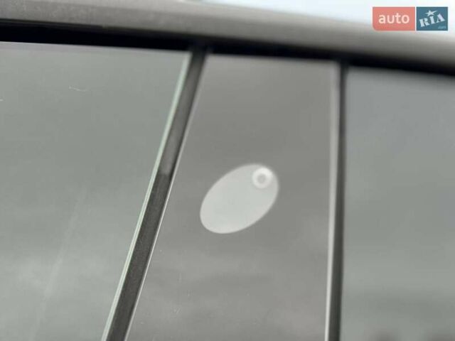 Серый Тесла Модель 3, объемом двигателя 0 л и пробегом 68 тыс. км за 19500 $, фото 11 на Automoto.ua