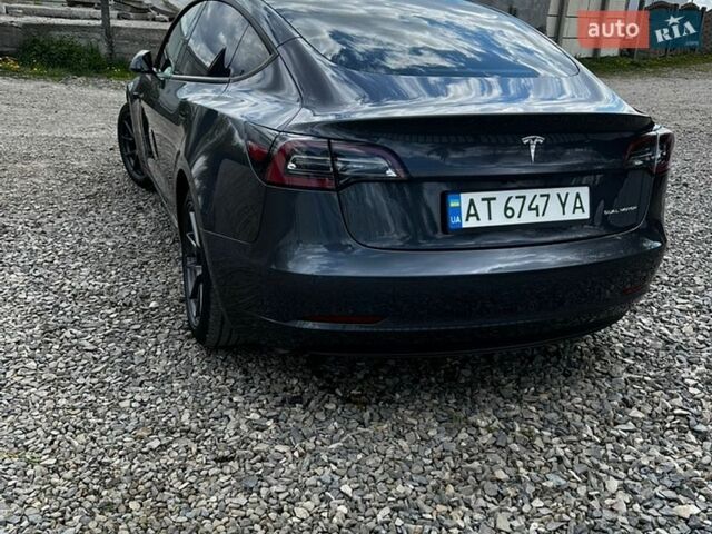 Серый Тесла Модель 3, объемом двигателя 0 л и пробегом 140 тыс. км за 18400 $, фото 6 на Automoto.ua