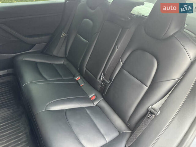 Сірий Тесла Модель 3, об'ємом двигуна 0 л та пробігом 55 тис. км за 23300 $, фото 24 на Automoto.ua