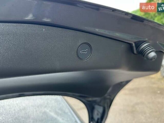 Сірий Тесла Модель 3, об'ємом двигуна 0 л та пробігом 117 тис. км за 18000 $, фото 20 на Automoto.ua