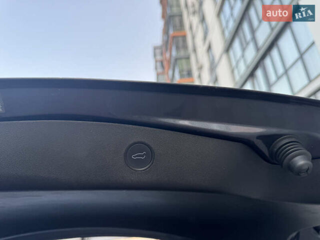 Сірий Тесла Модель 3, об'ємом двигуна 0 л та пробігом 239 тис. км за 14900 $, фото 73 на Automoto.ua