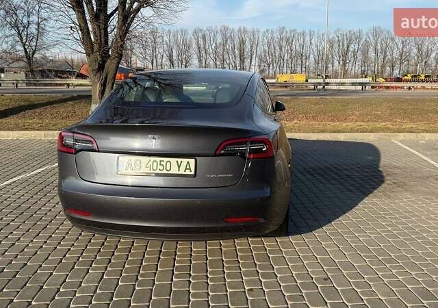 Сірий Тесла Модель 3, об'ємом двигуна 0 л та пробігом 44 тис. км за 22000 $, фото 2 на Automoto.ua