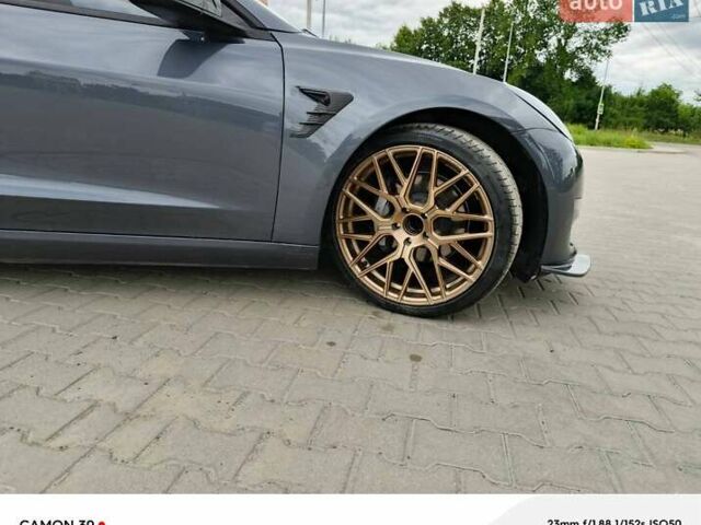 Сірий Тесла Модель 3, об'ємом двигуна 0 л та пробігом 44 тис. км за 18500 $, фото 7 на Automoto.ua