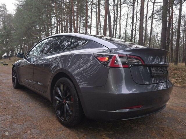 Тесла Модель 3 2021 у Києві на Automoto.ua Сірий Тесла Модель 3, об'ємом двигуна 0 л та пробігом 47 тис. км за 12500 $, фото 2 на Automoto.ua
