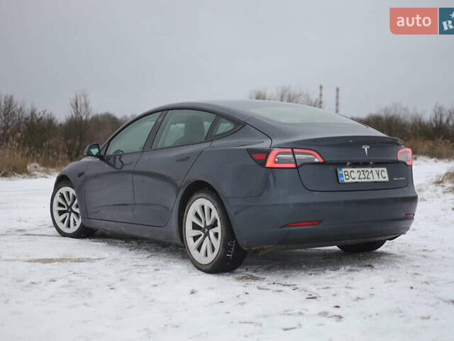 Сірий Тесла Модель 3, об'ємом двигуна 0 л та пробігом 98 тис. км за 23500 $, фото 41 на Automoto.ua