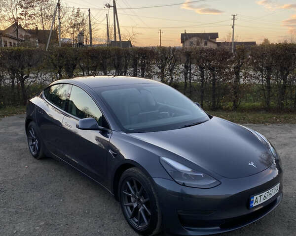 Сірий Тесла Модель 3, об'ємом двигуна 0 л та пробігом 98 тис. км за 19500 $, фото 1 на Automoto.ua