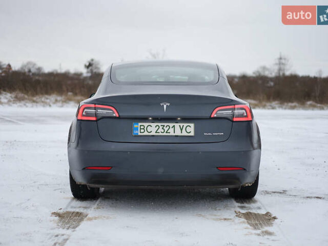 Сірий Тесла Модель 3, об'ємом двигуна 0 л та пробігом 98 тис. км за 23500 $, фото 14 на Automoto.ua