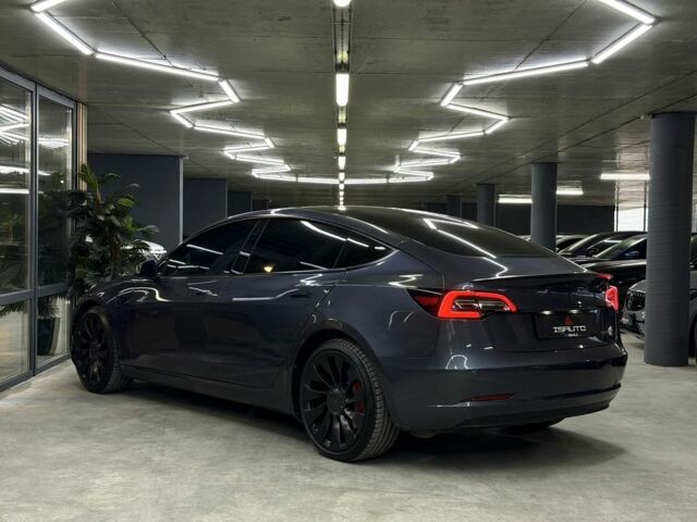 Серый Тесла Модель 3, объемом двигателя 0 л и пробегом 54 тыс. км за 24900 $, фото 14 на Automoto.ua