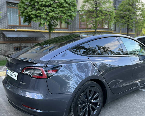 Серый Тесла Модель 3, объемом двигателя 0 л и пробегом 64 тыс. км за 23000 $, фото 19 на Automoto.ua