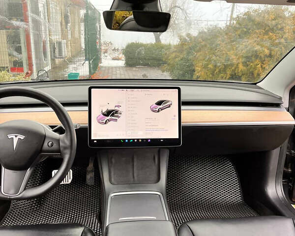 Серый Тесла Модель 3, объемом двигателя 0 л и пробегом 89 тыс. км за 17800 $, фото 19 на Automoto.ua