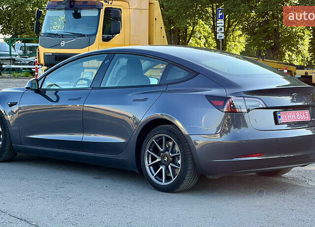 Серый Тесла Модель 3, объемом двигателя 0 л и пробегом 51 тыс. км за 20800 $, фото 14 на Automoto.ua