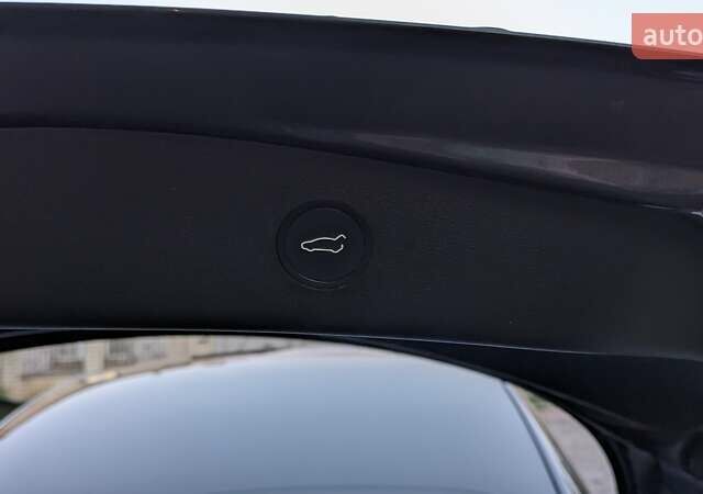 Серый Тесла Модель 3, объемом двигателя 0 л и пробегом 23 тыс. км за 19500 $, фото 4 на Automoto.ua