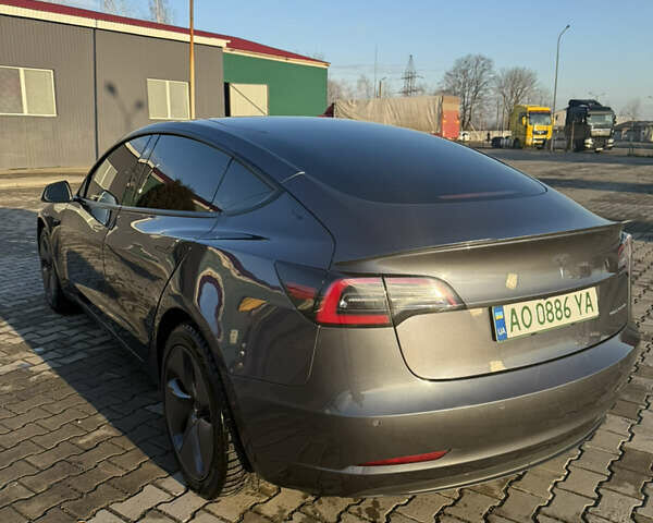 Серый Тесла Модель 3, объемом двигателя 0 л и пробегом 50 тыс. км за 24500 $, фото 8 на Automoto.ua